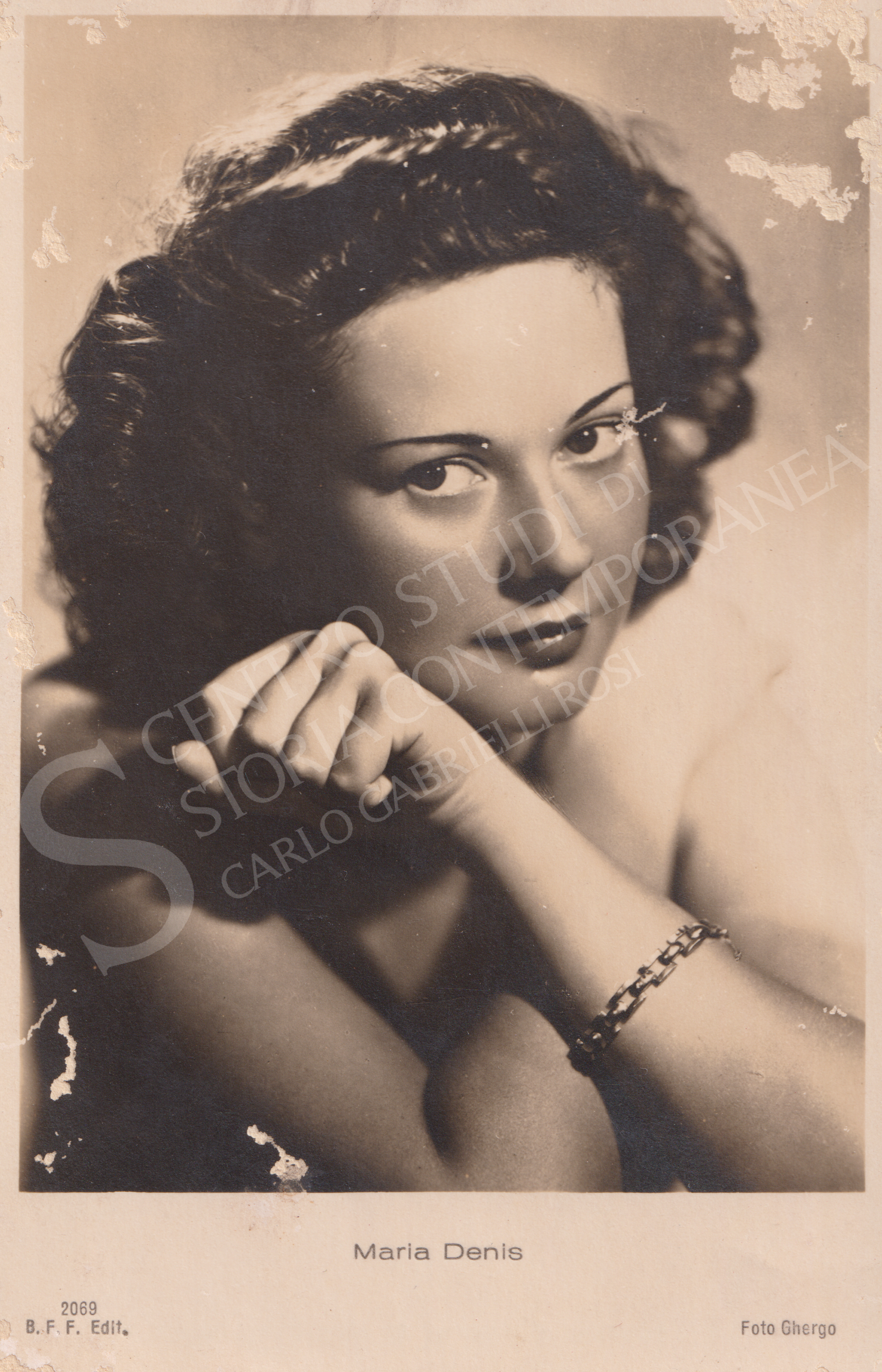 Donne (Anni ’30 – ’40) – Fondo Associazione Toscana Volontari della&nbsp;Libertà