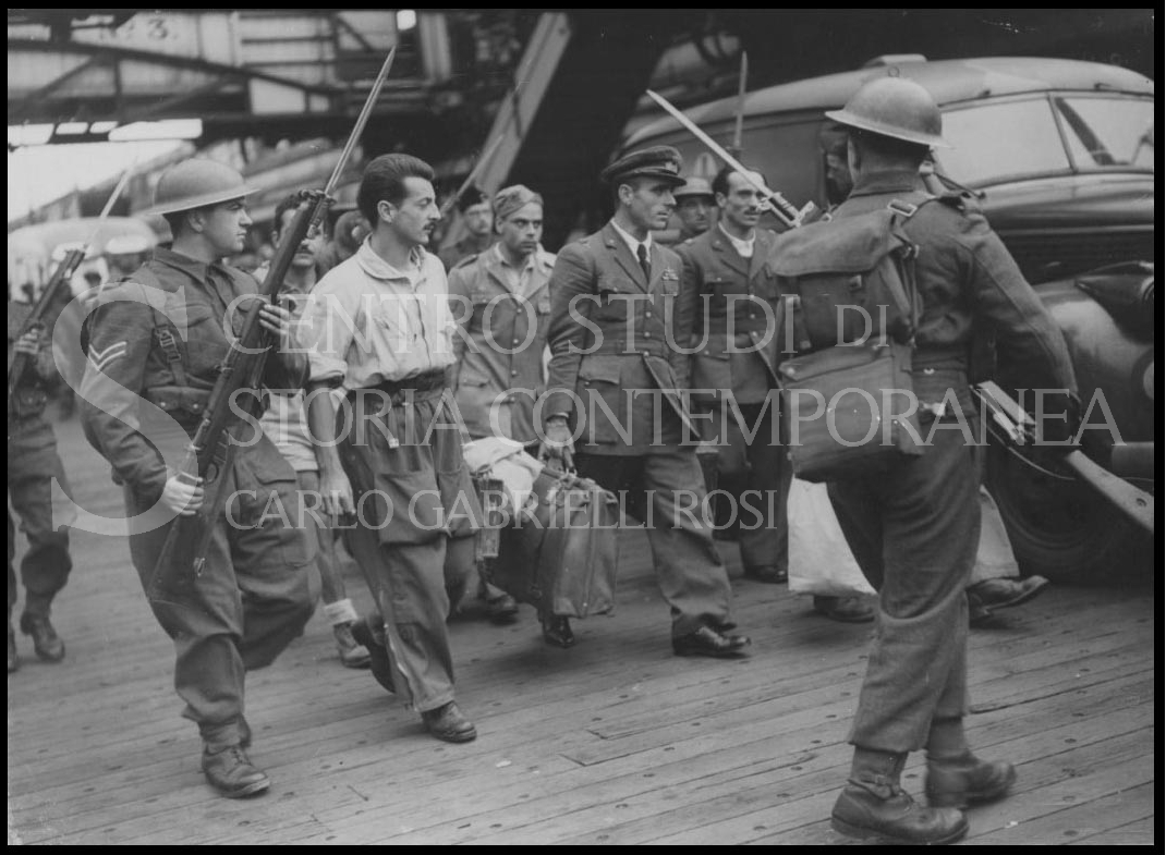 L’esercito britannico nella Seconda Guerra Mondiale (1939-1945) – Fondo Associazione Toscana Volontari della&nbsp;Libertà